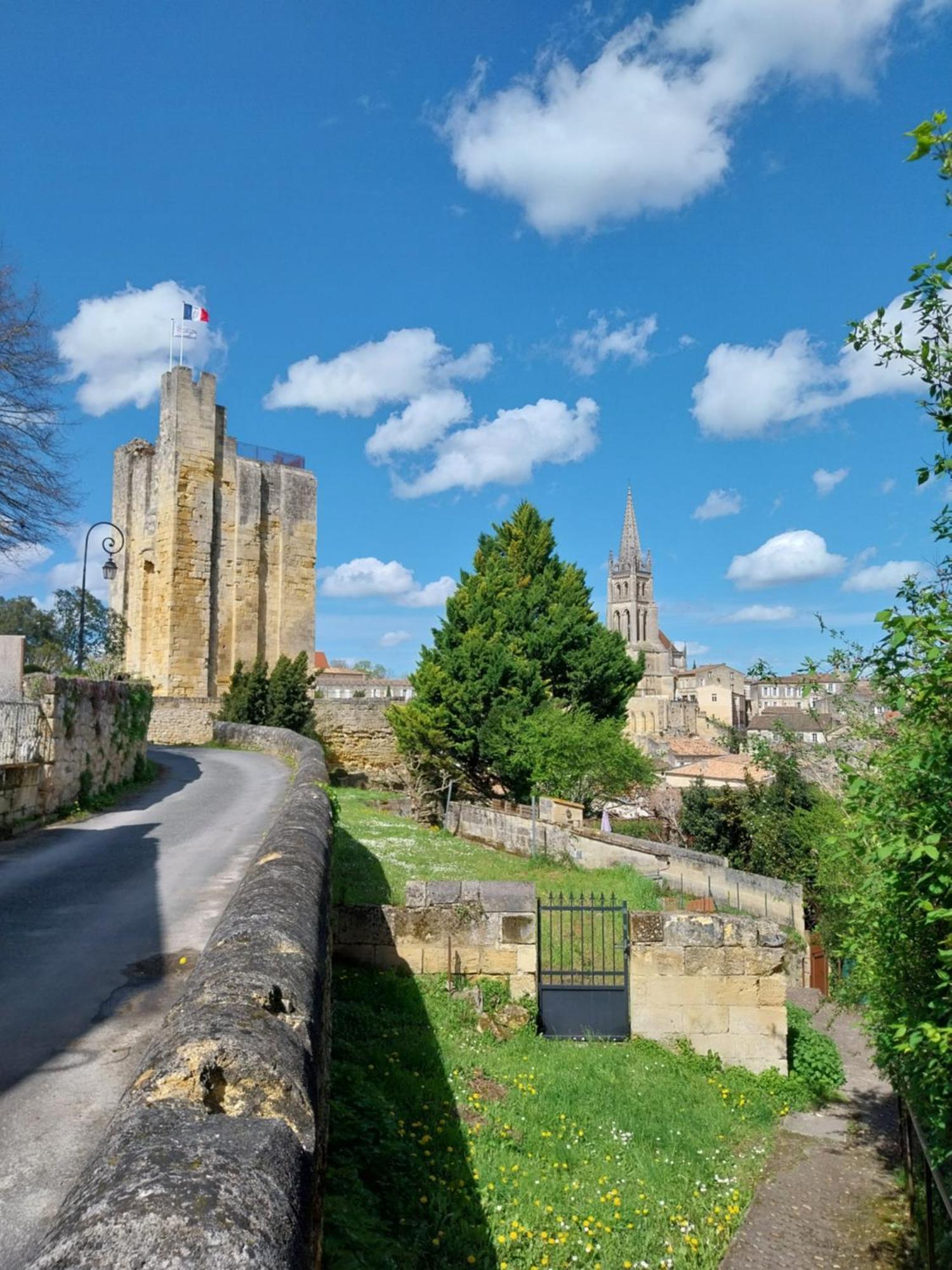 Hotes De Saint Emilion Екстериор снимка